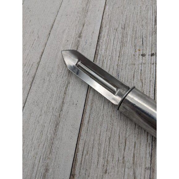 Stainless Steel 2 1/2" Blade Vegetable Fruit Potato Peeler 7" - Picture 3 of 6